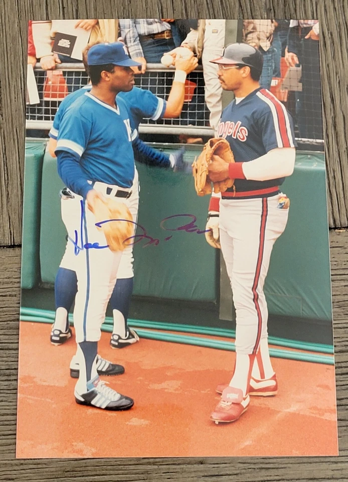 Фотография с автографом HAL MCRAE 4x5,75 Kansas City Royals - Изображение 1 из 1