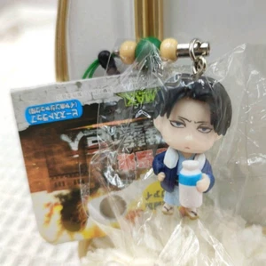Attack On Titan Levi Ackerman Earphone Jack Onsen Figure Strap Kodansha Japan - Picture 1 of 13