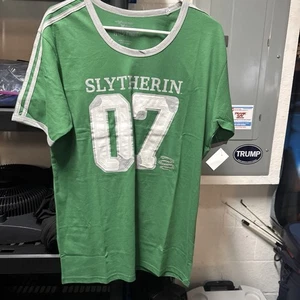 Universal Orlando Harry Potter Slytherin T-Shirt Size 3XL - Picture 1 of 2