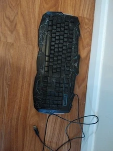 Gamer Wired Luminous 5V Keyboard - Picture 1 of 9