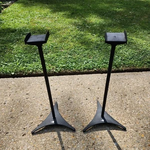 JUEGO DE 2 SOPORTES DE ALTAVOZ OMNIMOUNT METAL RESISTENTE 32" ALTO SE EXTIENDE HASTA 9,5" - Imagen 1 de 6