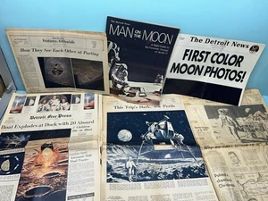 Lote de periódicos Moon Landing - Detroit News años 60 años 70 con póster a color desplegable - Imagen 1 de 17
