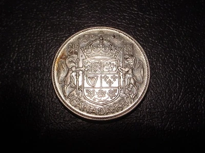 1947 CANADA SILVER 50 CENTS - STRAIT 7 CURVED LEFT - NICE GRADE!! - Image 1 of 2