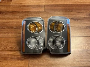 OEM 2003-2005 Land Range Rover L+R Parking Corner Light Pair Set LIKE NEW L322 - Picture 1 of 6