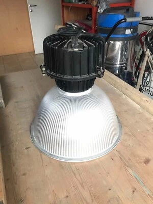 Lampade industriali vintage a sospensione in metallo nere e argento convertite a - Immagine 1 di 2