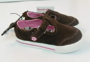 Zapatos de pana de flor marrón lil para niñas talla 5 o 6 súper lindos - Imagen 1 de 7