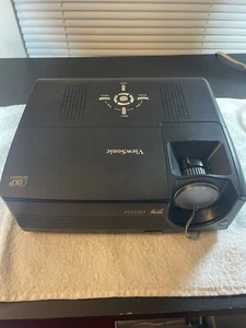 Viewsonic PJ559D DLP Projector - Picture 1 of 8