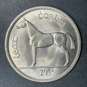 1966 Irlanda 1/2 corona 2 scellini moneta 6 pence arpa celtica cavallo cacciatore UNC VINTAGE - Foto 1 di 2