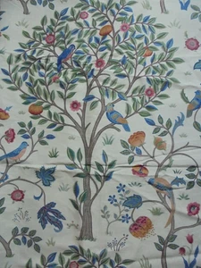 2.5 METRES OF MORRIS & CO KELMSCOTT TREE LINEN FABRIC PRINTED BY ARTHUR SANDERSO - Picture 1 of 5