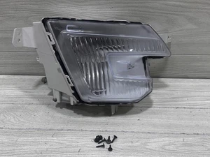 2016-2017 Ford Explorer front fog light LED RIGHT FB53-15A254-BF - Picture 1 of 13