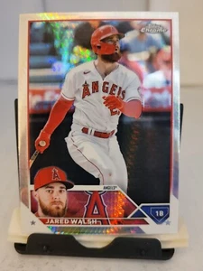 2023 Topps Chrome #89 Jared Walsh Prism Refractor - Picture 1 of 2