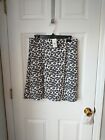 CATO Mini Skirt  Black & White Floral Jersey Knit Size J/M Medium OG $18