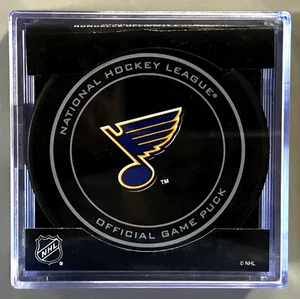 2016 ST. LOUIS BLUES OFFICIAL NHL GAME PUCK BRAND NEW IN DISPLAY CUBE - Picture 1 of 1