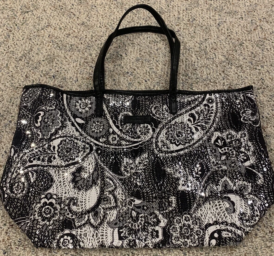 "Bolso de Mano/Bolso de Hombro Vera Bradley Negro/Blanco/Lentejuelas, 21x14x6"" *Algunos Usos con Correa" Foto 1 de 4