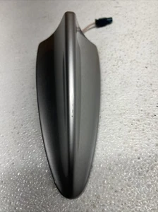 10-17 BMW F07 535i GT REAR ROOF SHARK SATELLITE RADIO ANTENNA 9209431 OEM 242021 - Picture 1 of 8