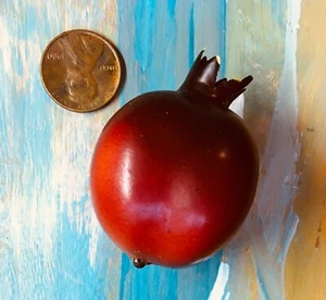 Artificial Faux Fake Food Replica Fruit Mini Pomegranate 3D MAGNET Prop FPR7 - Picture 1 of 3