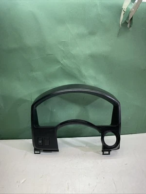 2004-2007 Nissan Armada Titan Speedometer Bezel Trim 682407S000 OEM - Image 1 of 4