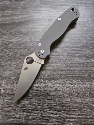 Spyderco Paramilitary 2 Gray G-10 3.4" Maxamet Steel C81GPDGY2 - FACTORY SECOND - Image 1 of 4