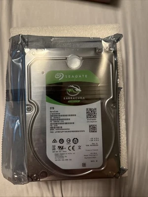Seagate Barracuda Compute 3TB Internal HDD 7200 RPM SATA 3.5-inch - Image 1 of 2