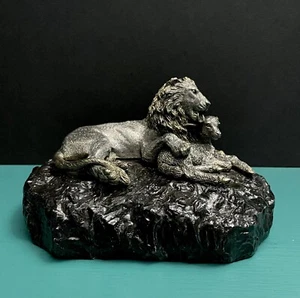 SELTEN Sam Philipe Silber Gold Löwe Lamm religiöse Tierwelt Tiere Kunst Skulptur - Bild 1 von 22