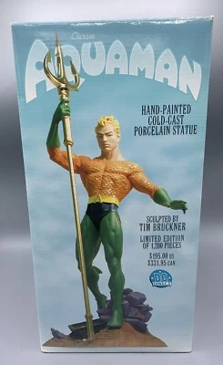 ПОВРЕЖДЕННАЯ статуэтка DC Direct Aquaman ограниченный выпуск Тим Брукнер 14 дюймов, No193 из 1200 - Изображение 1 из 4