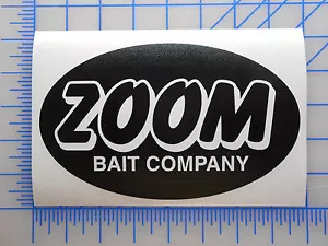 Zoom Köder Logo Aufkleber Aufkleber 5,5"" 7,5"" 9,5"" Kunststoffe Bass Wurm Vorrichtung Eidechse Grub - Bild 1 von 2