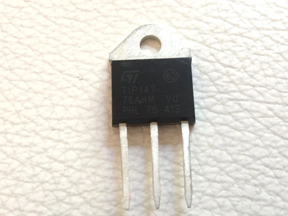 LOT OF 15 | TIP147 | Darlington Silicon Power Transistors | By ST - Image 1 of 1