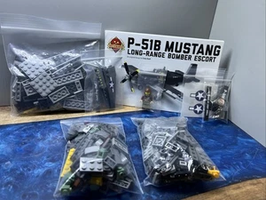 Brickmania P-51B Mustang Bombardero Largo Alcance Escort 100% Completo - Imagen 1 de 7