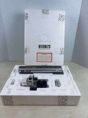 FRANKLIN ESTADO PERFEITO ESCALA 1:43 MACK MOBIL REBOQUE TRATOR TANQUE SEMI FRETE GRÁTIS - Imagem 1 de 4