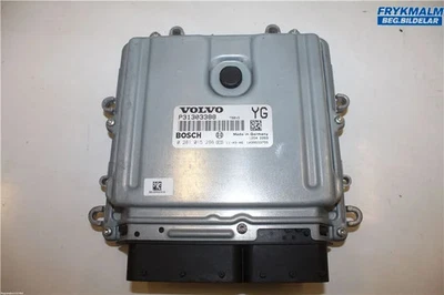 Centralina motore originale (ECU) destra VOLVO V60 I (155, 157) 2011 - Immagine 1 di 3