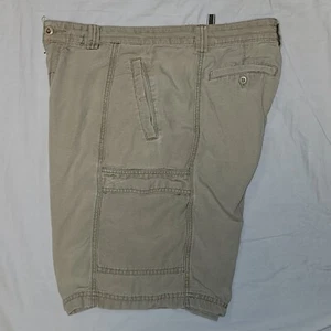 Tommy Bahama Relax Cargo Shorts Men's Size 32 Tan Tencel Cotton - Picture 1 of 15
