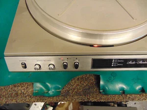Fisher MT-6360 Turntable FOR PARTS OR REPAIR  - Picture 1 of 4