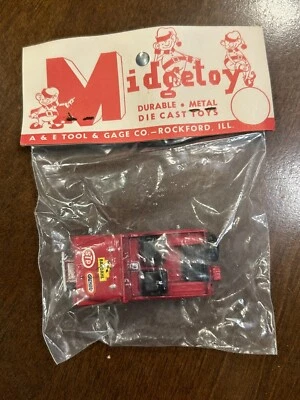 VINTAGE 1950's MIDGE TOY JUNIOR SIZE JEEP - NEW IN ORIGINAL PACKAGE-MADE IN USA - Image 1 of 4