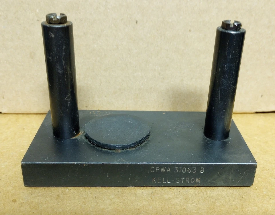 PWC31063 - Alt P/N CPWA31063 - Soporte Kell-Strom - Usado Foto 1 de 1