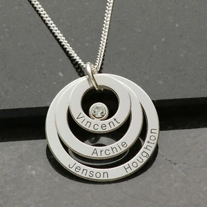 925 Sterling Silver Personalised Engraved 3 Ring Disc Family Pendant & Crystal - Picture 1 of 3