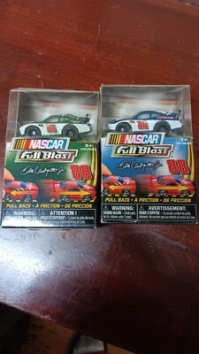 2 автомобиля Dale Earnhardt Jr Pull Back (2011) Amp Energy/National Guard  - Изображение 1 из 4