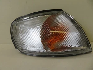 OS DRIVER RH FRONT INDICATOR LIGHT LUCAS LPB428 FOR NISSAN ALMERA 1995-1997 - Picture 1 of 11