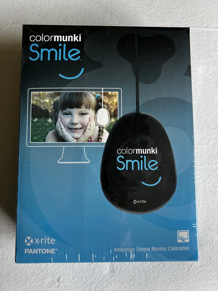 X-Rite ColorMunki Smile, Monitor Calibration Device, For Photo and Video Editing - Image 1 of 4