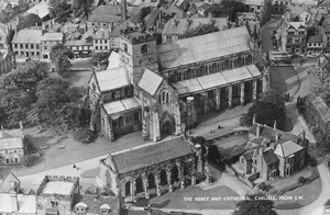 La Abadía y Catedral Carlisle de S.W. Postal (H723) - Imagen 1 de 3