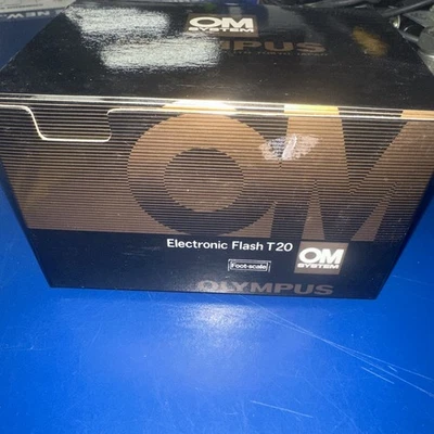 Flash Electrónico Olympus OM System T 20 Con Estuche y Caja Original Completo Foto 1 de 4
