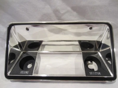 Buick Skylark 1970-1972, GS, GSX radio bisel, negro, GM 1233228, USADO Foto 1 de 4