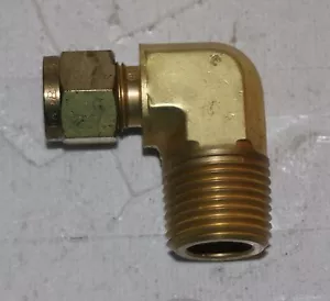 3/8" Tube x 1/2" MNPT Brass Elbow Fitting Bi-Lok DLN 6-8 - Picture 1 of 5