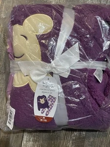 Disney Winnie the Pooh 2 Piece Pajama PJ Set Shirt & Pants Size Medium 8-10 - Picture 1 of 4
