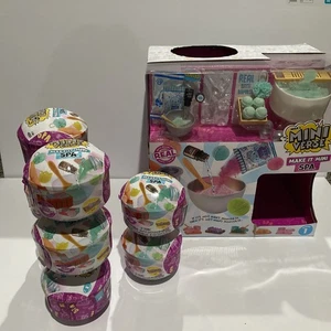 Miniverse: Make it Mini Spa Serie 1, 8 Palline Cieche (DISPLAY DANNEGGIATO) - Foto 1 di 16