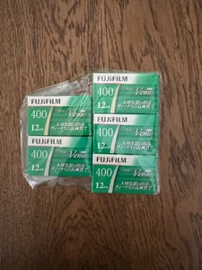 Fujifilm Superia Venus 400 Film 12 Exp 24mmx36mm (Expired 2009) - Picture 1 of 6