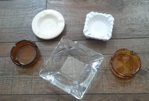 Lot 5 Vtg Ashtrays Kings Dominion, Gold Strike Inn Advertising & Shenango, Italy - Picture 1 of 14