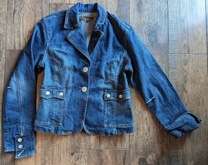 Yuka Jeans Women's Stretch Denim Jacket W/ Pockets & Accent Buttons Size M - Picture 1 of 22