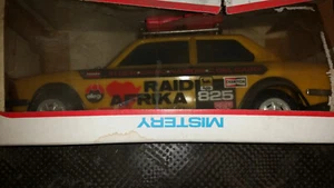 BMW ELLEGI raid Africa mistery con scatola - Foto 1 di 6