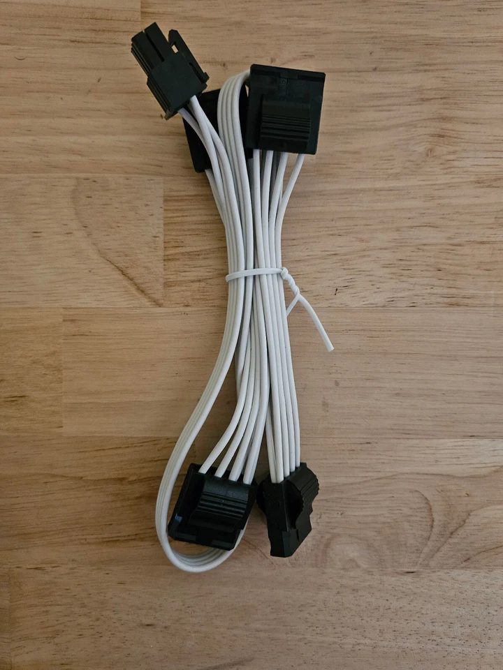 Corsair Type 3 / 4 Modular Power Supply Cable 6-Pin to 4x Molex 34-000598- WHITE - Image 1 of 1