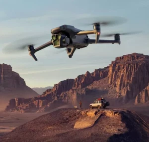 DJI Mavic 3 Pro Fly More Combo (RC Pro) - Picture 1 of 8